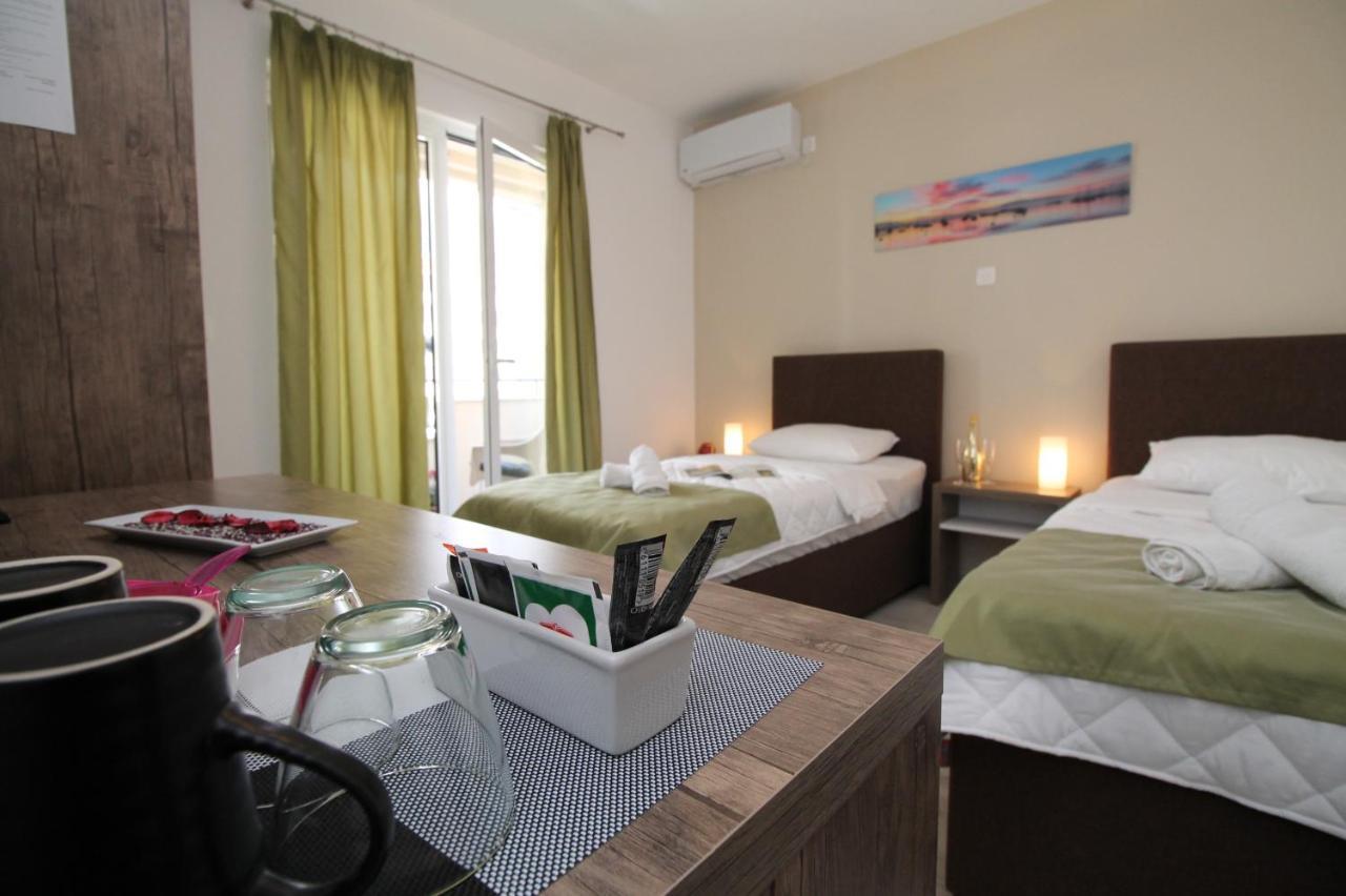 Le Marc Guest House Budva Eksteriør billede