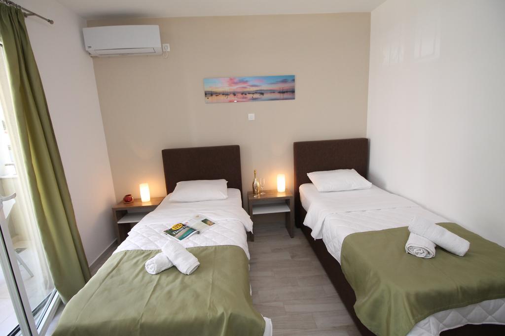 Le Marc Guest House Budva Eksteriør billede